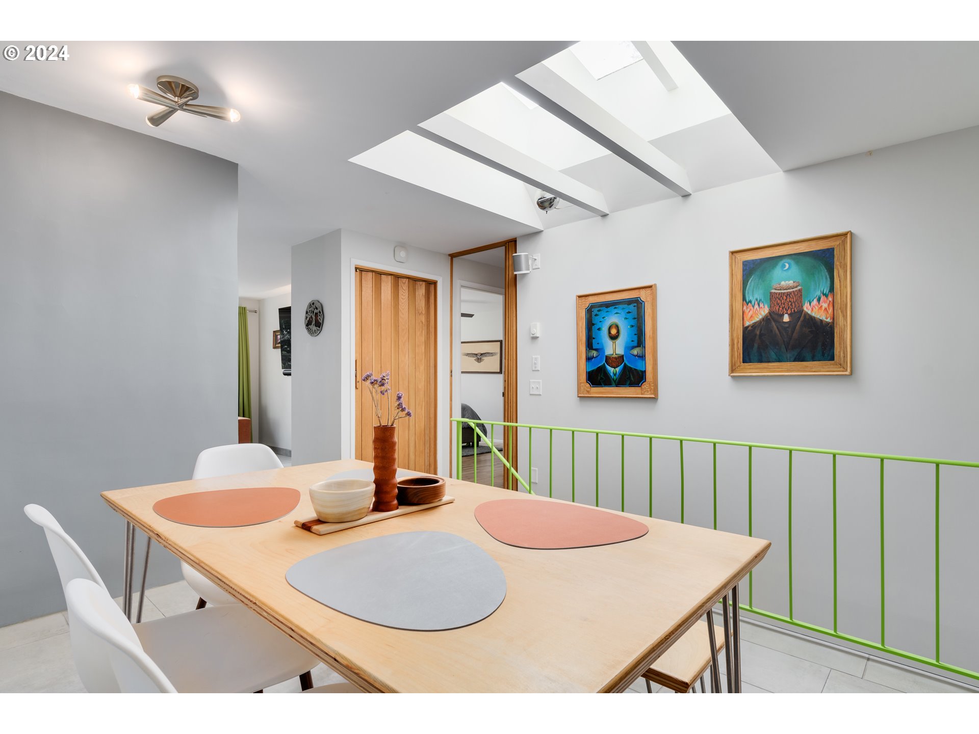 1935 Sylvan Street Eugene, OR 97403 - Photo 11 of 48