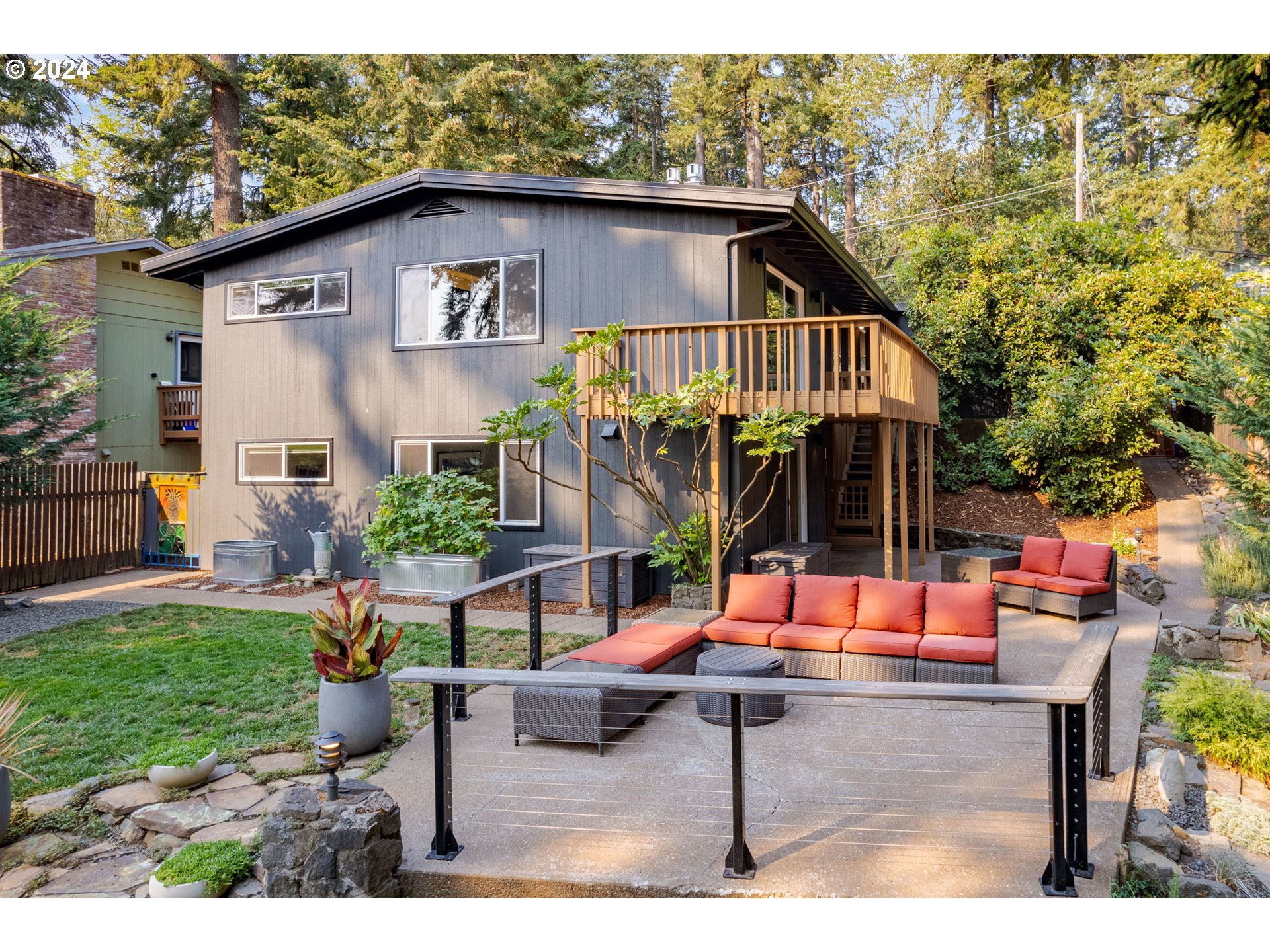 1935 Sylvan Street Eugene, OR 97403 - Photo 42 of 48