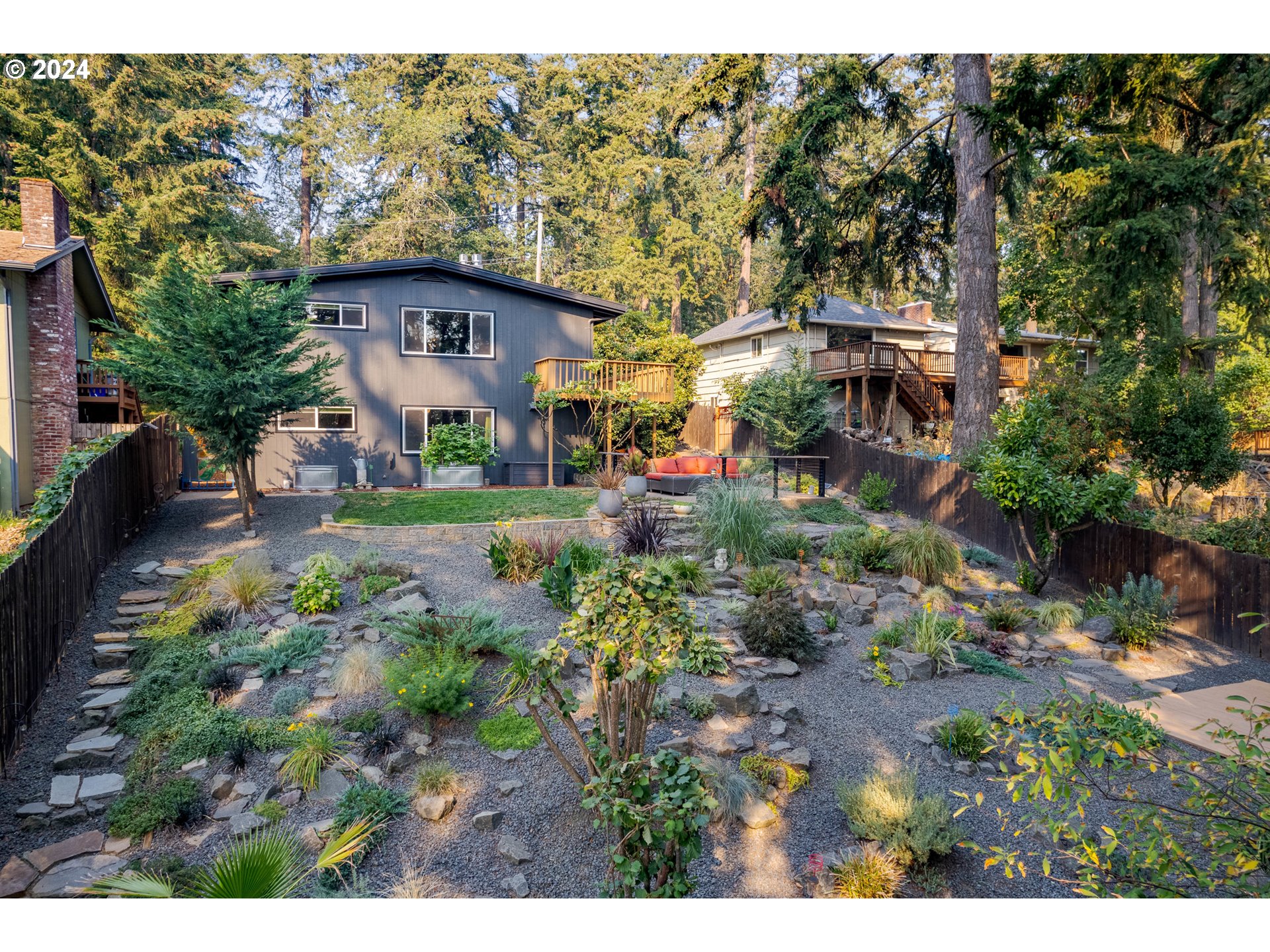 1935 Sylvan Street Eugene, OR 97403 - Photo 43 of 48