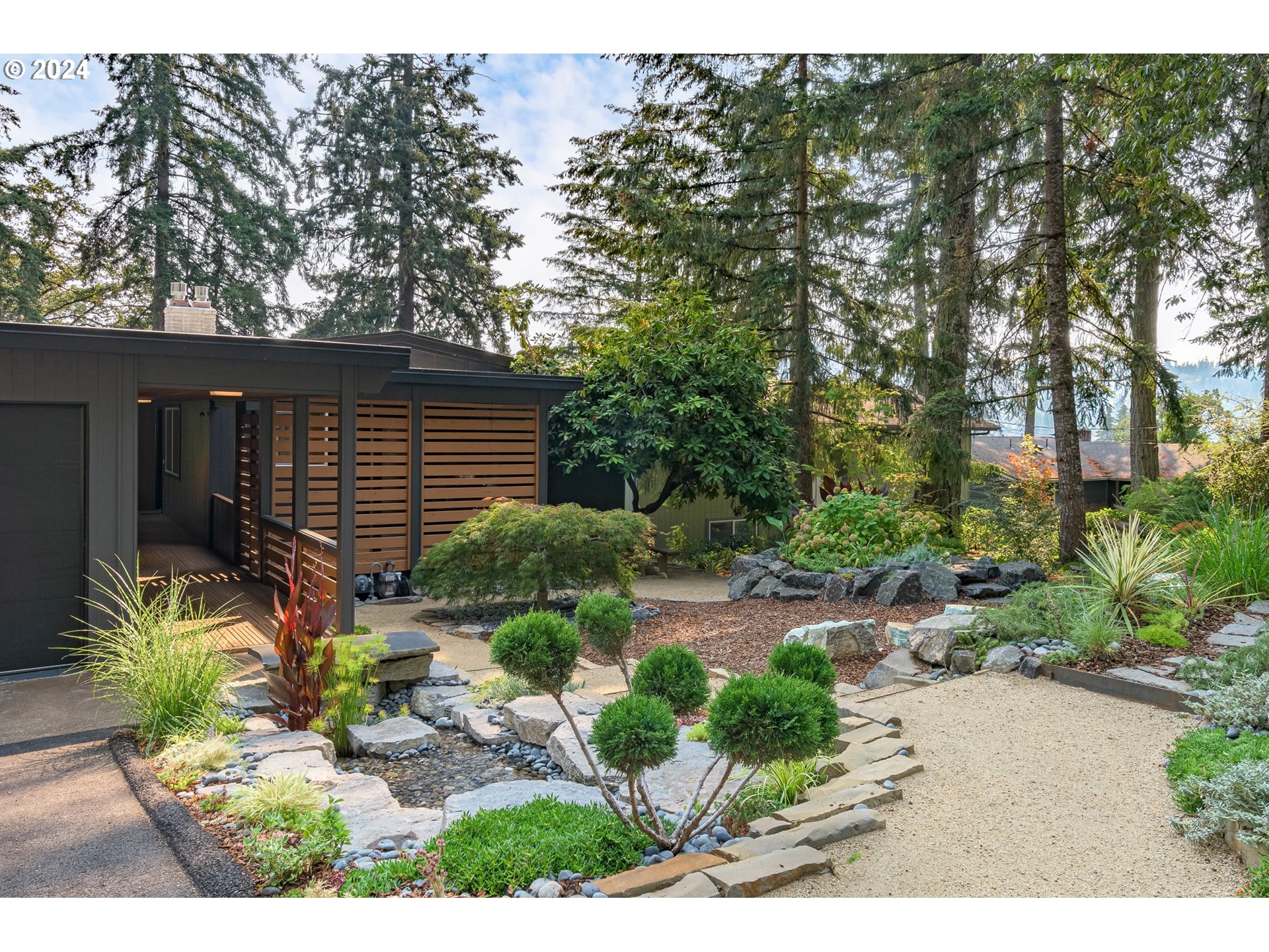 1935 Sylvan Street Eugene, OR 97403 - Photo 46 of 48