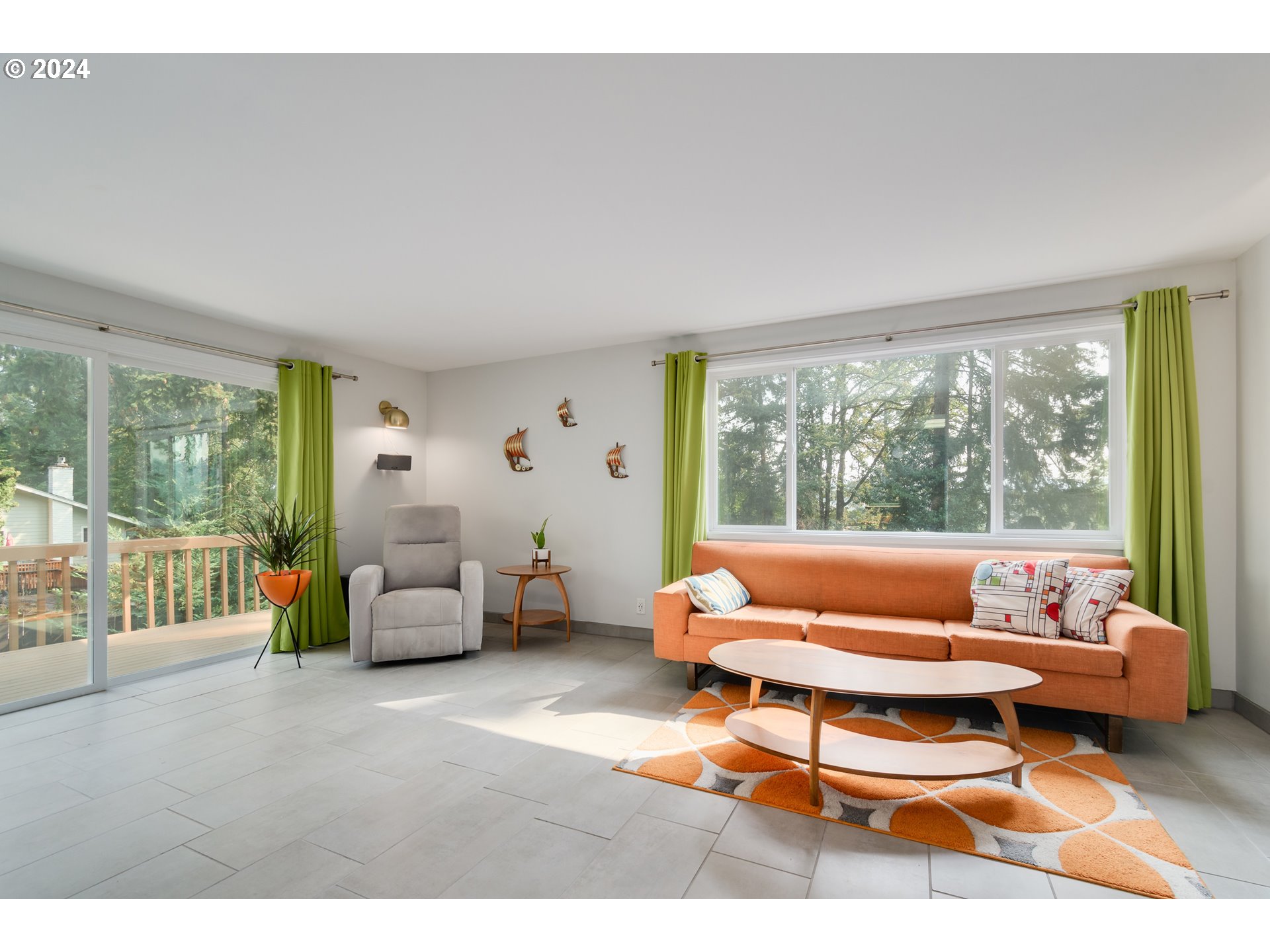 1935 Sylvan Street Eugene, OR 97403 - Photo 6 of 48