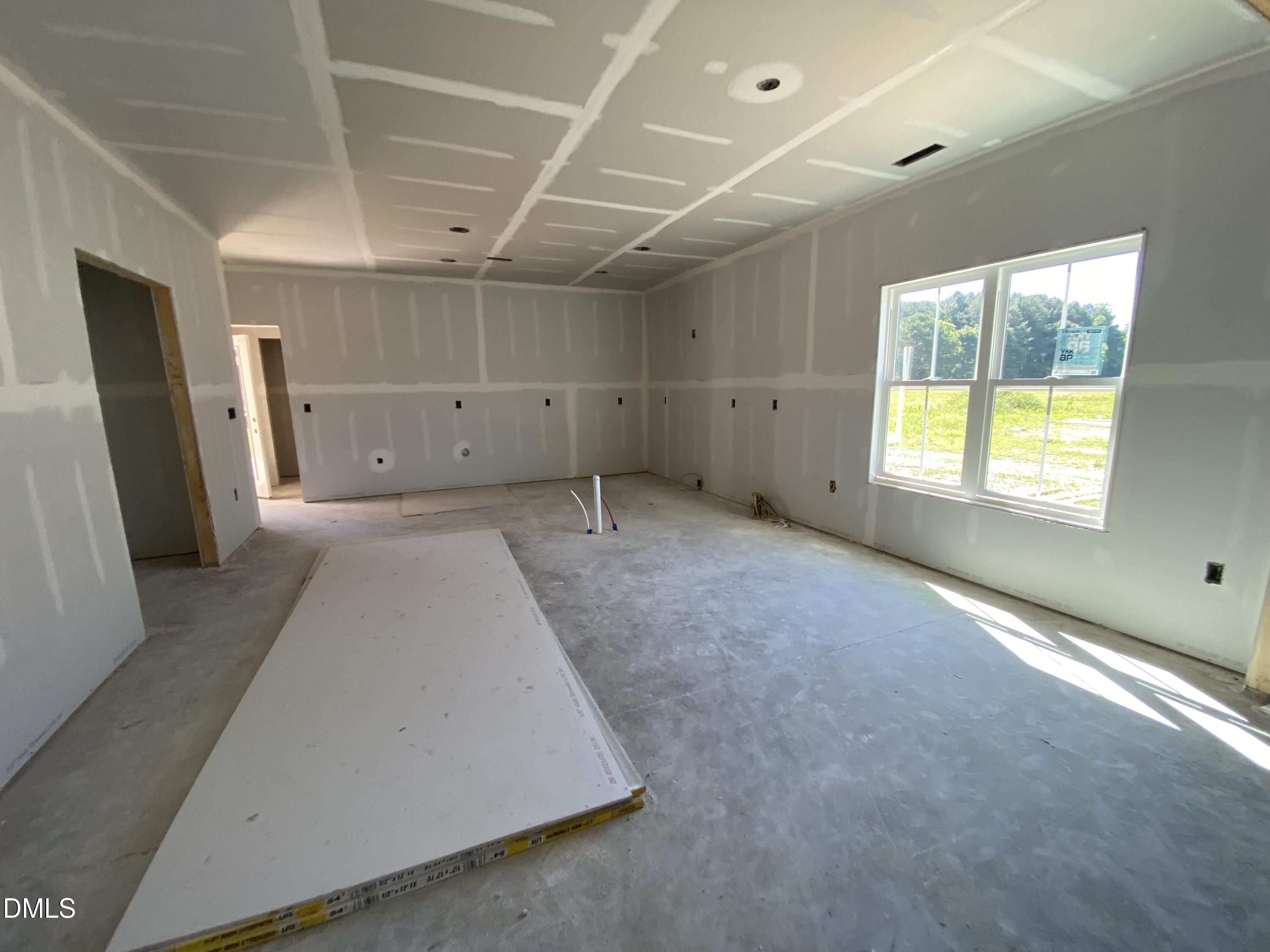 213 Herring Road Princeton, NC 27569 - Photo 5 of 14