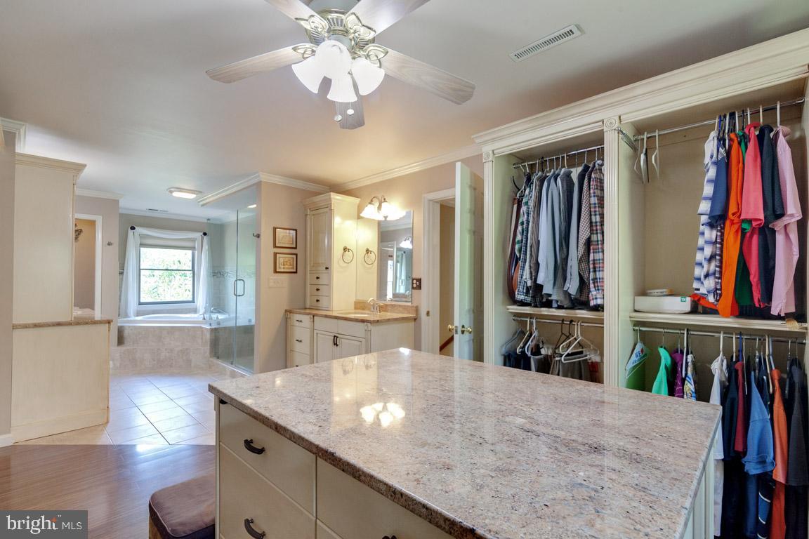 4361 High Ridge Road Haymarket, VA 20169 - Photo 27 of 51 Gallery Image 27