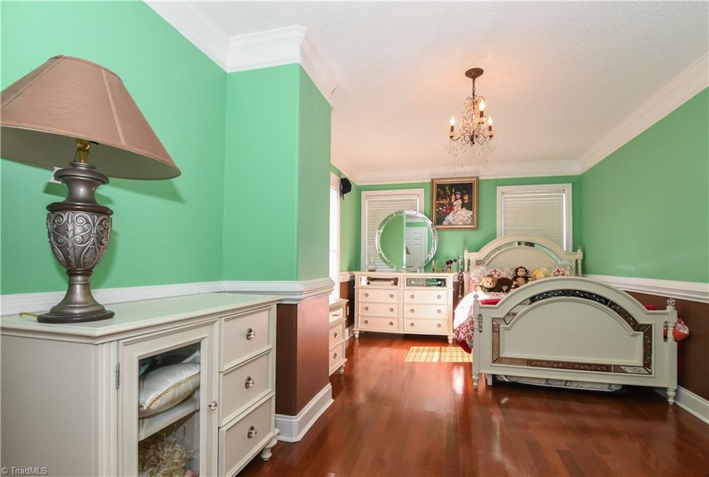 185 Spring Garden Circle High Point, NC 27260 - Photo 14 of 19 Gallery Image 14