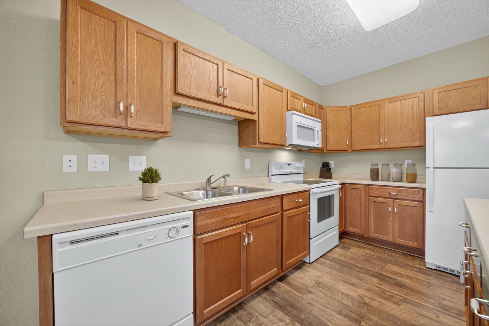 1880 3rd Avenue Northwest, Unit 211 Rochester, MN 55901 - Photo 5 of 18