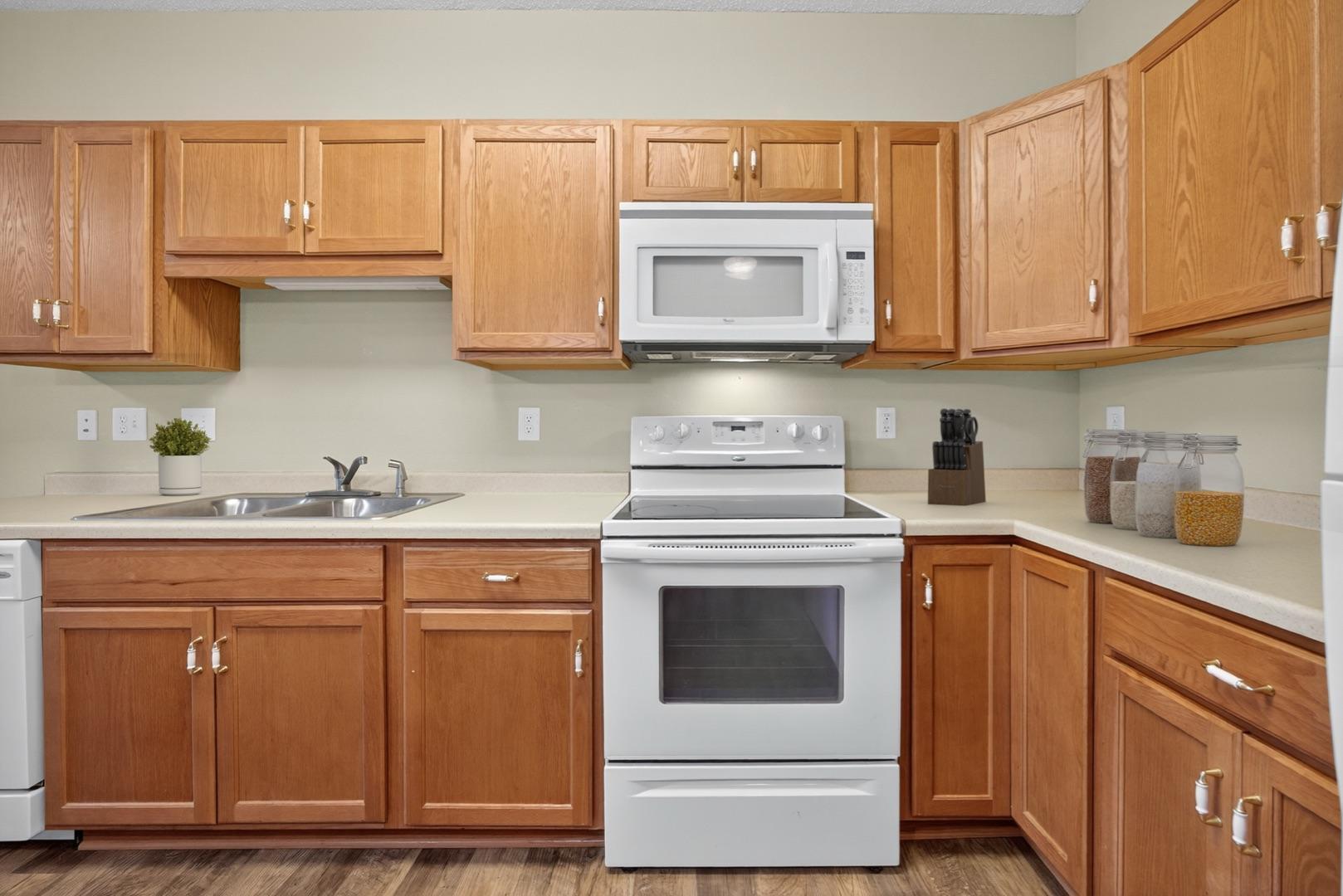 1880 3rd Avenue Northwest, Unit 211 Rochester, MN 55901 - Photo 6 of 18