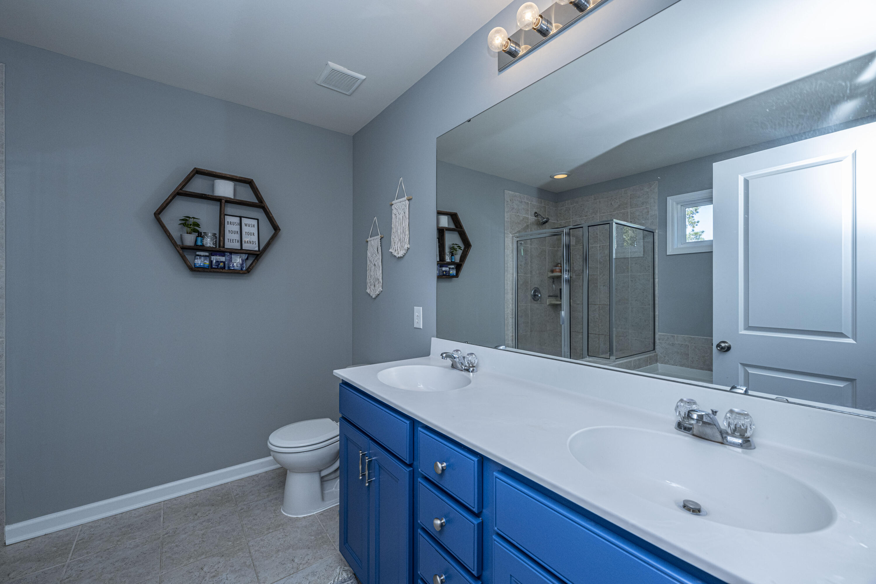 404 Ridgedale Road Summerville, SC 29486 - Photo 22 of 34 DSC_1345