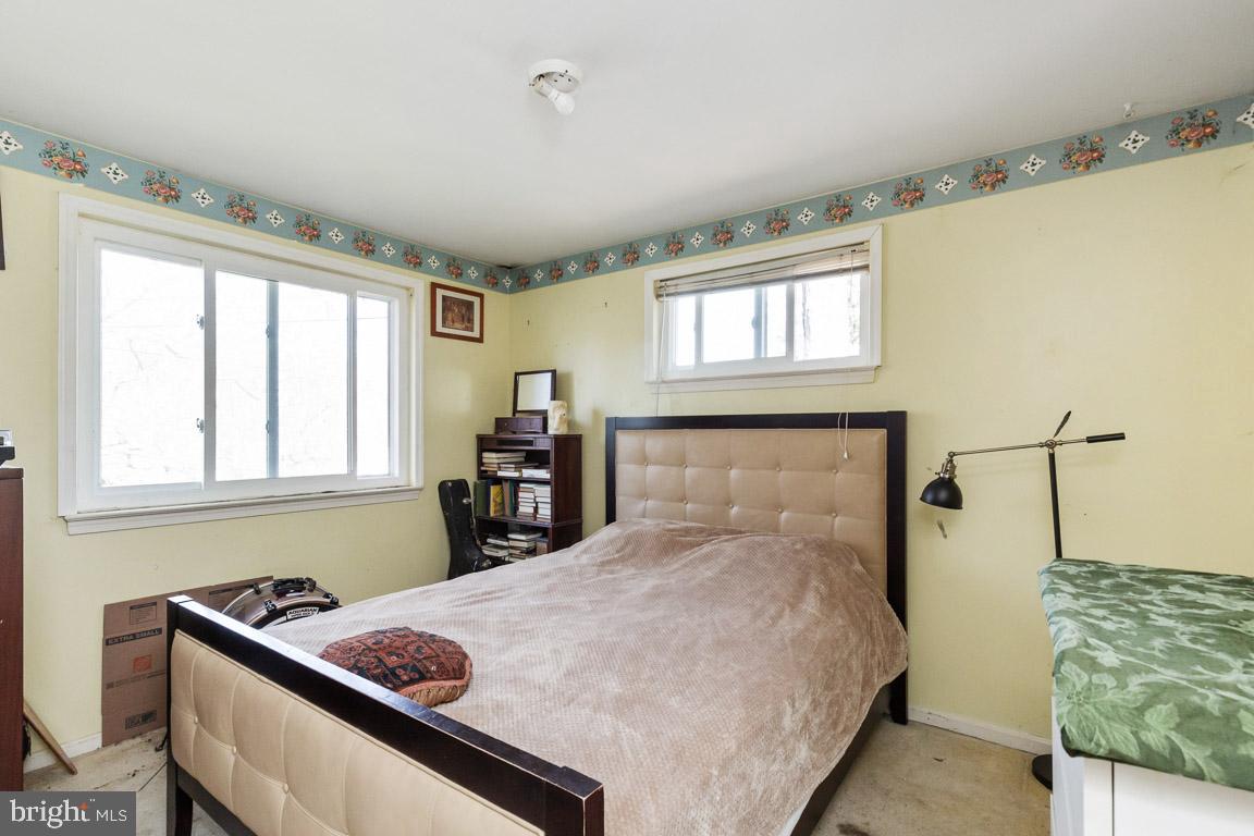 8628 Cromwell Drive Springfield, VA 22151 - Photo 17 of 30 Gallery Image 17