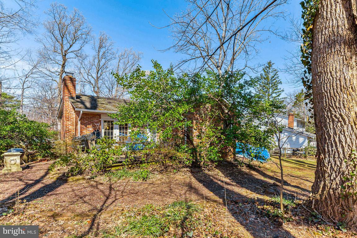 8628 Cromwell Drive Springfield, VA 22151 - Photo 28 of 30 Gallery Image 28