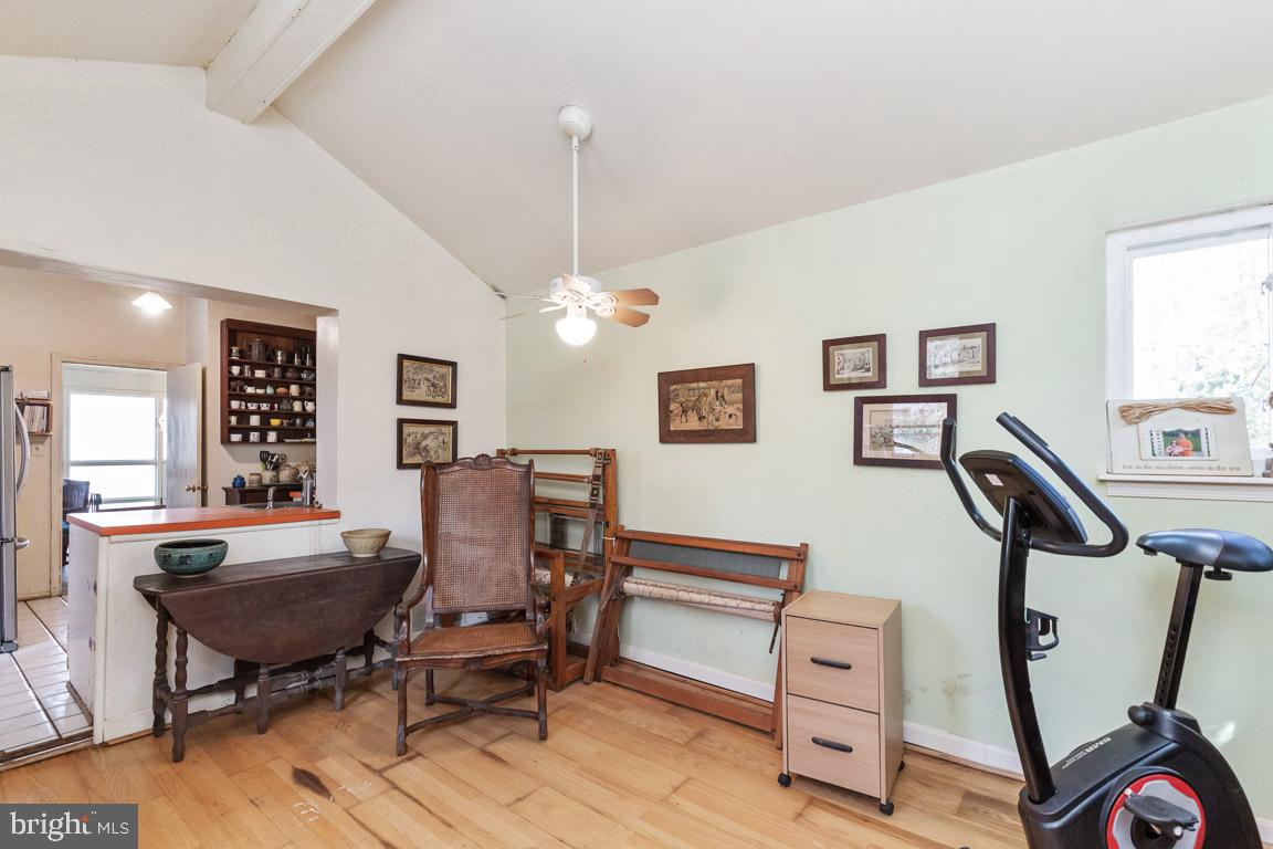 8628 Cromwell Drive Springfield, VA 22151 - Photo 10 of 30 Gallery Image 10