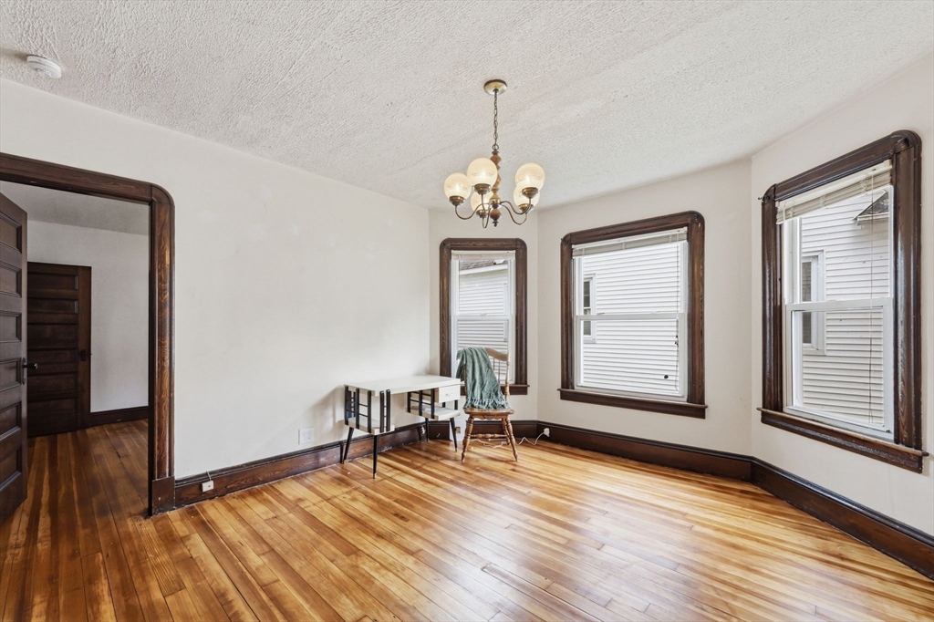 181-183 Northampton Avenue Springfield, MA 01109 - Photo 14 of 40