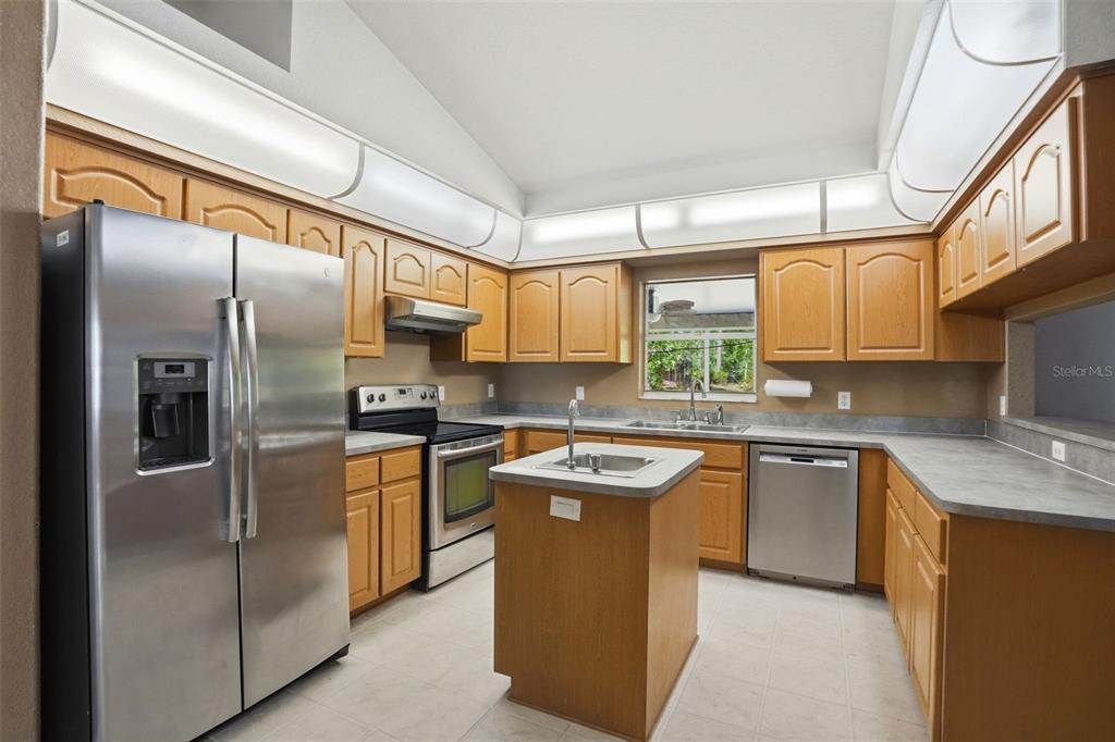 17469 Maberly Road Weeki Wachee, FL 34614 - Photo 23 of 66