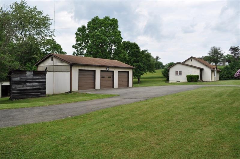 1615 Weigand Road Vandergrift, PA 15690 - Photo 8 of 17