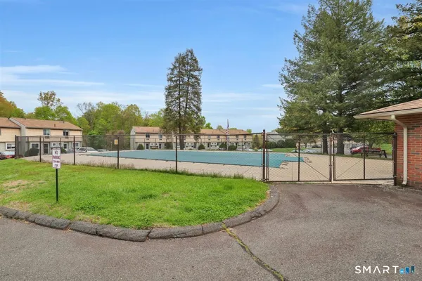 $218,000 | 43 Carillon Drive, Unit A, Rocky Hill, CT 06067