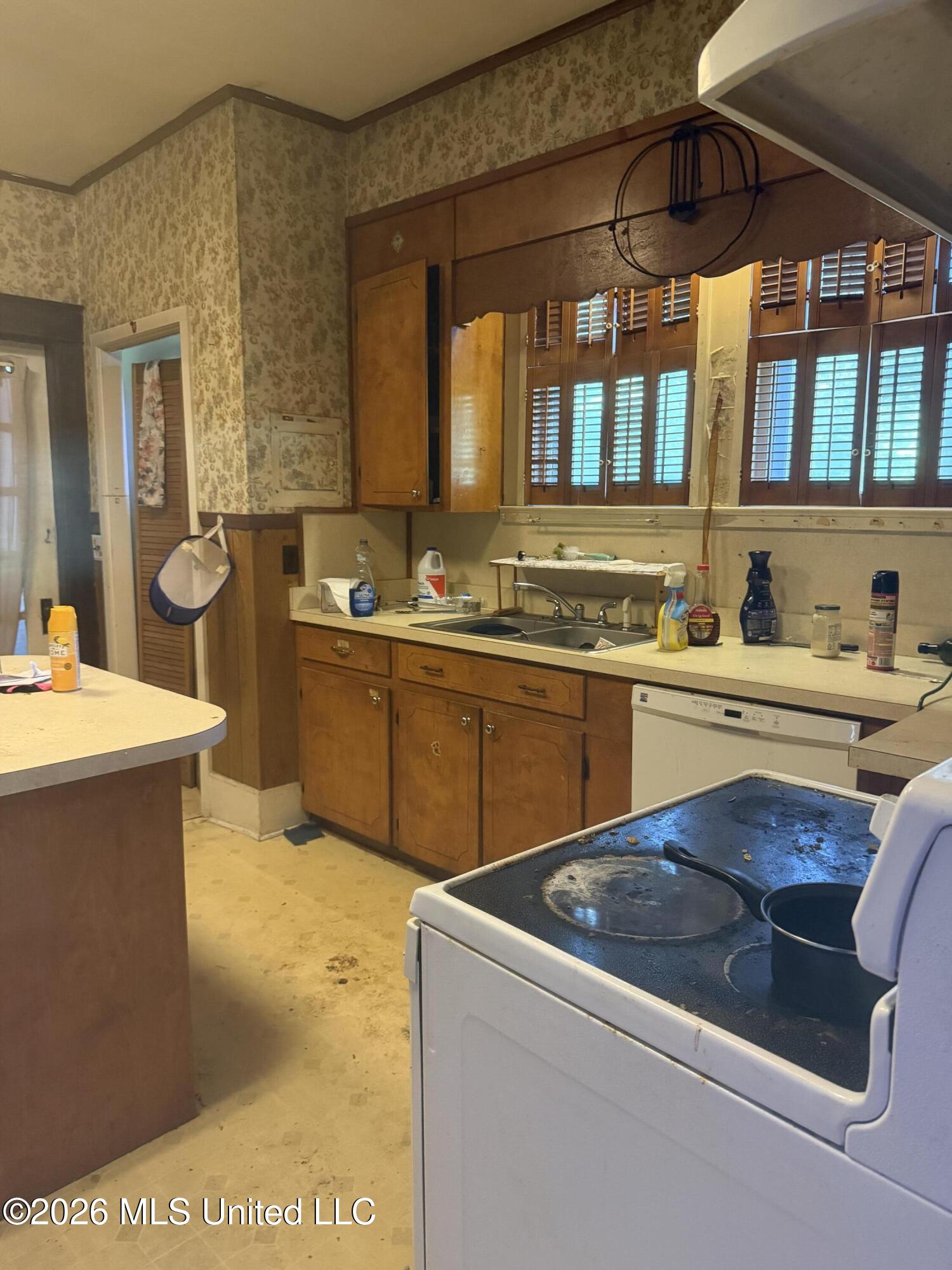 3817 29th Street Meridian, MS 39307 - Photo 14 of 32 IMG_5783