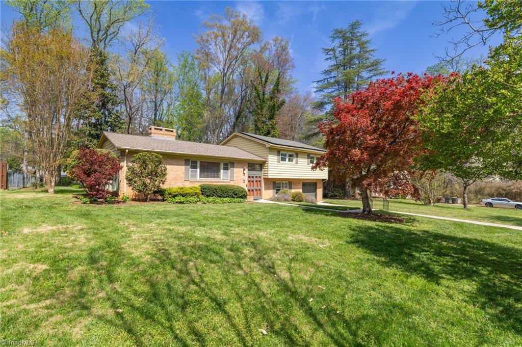 205 Frederick Road Greensboro, NC 27455 - Photo 37 of 49