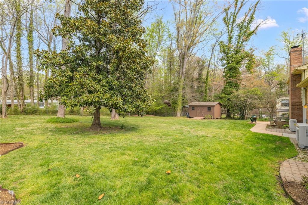 205 Frederick Road Greensboro, NC 27455 - Photo 41 of 49