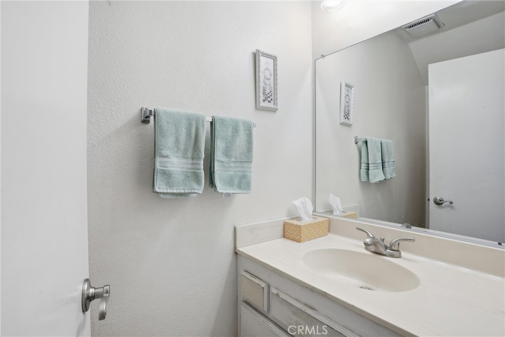 1252 North Citrus Avenue, Unit 2 Covina, CA 91722 - Photo 13 of 34