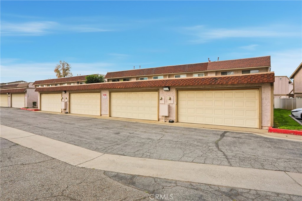 1252 North Citrus Avenue, Unit 2 Covina, CA 91722 - Photo 29 of 34