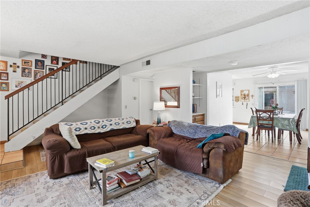 1252 North Citrus Avenue, Unit 2 Covina, CA 91722 - Photo 4 of 34