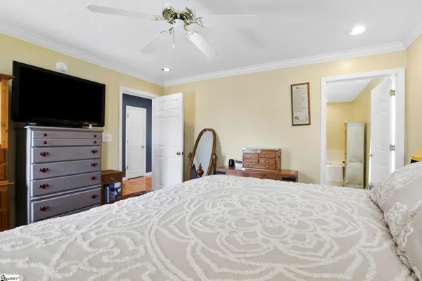 $457,900 | 428 Grazing Ridge Lane, Moore, SC 29369