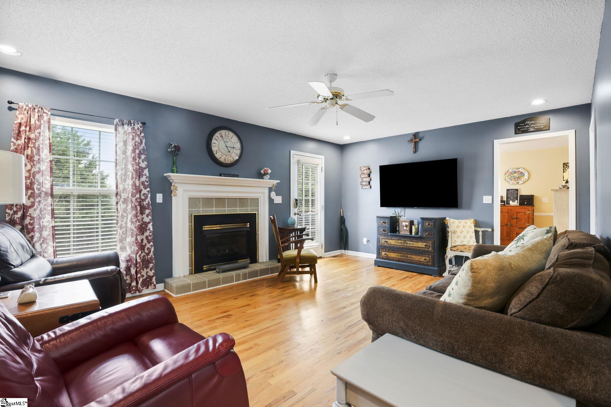 428 Grazing Ridge Lane Moore, SC 29369 - Photo 8 of 35