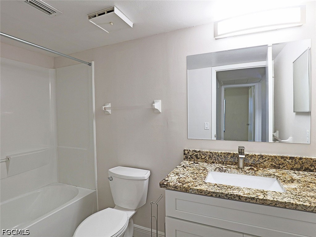 5305 Summerlin Road, Unit 506 Fort Myers, FL 33919 - Photo 10 of 14