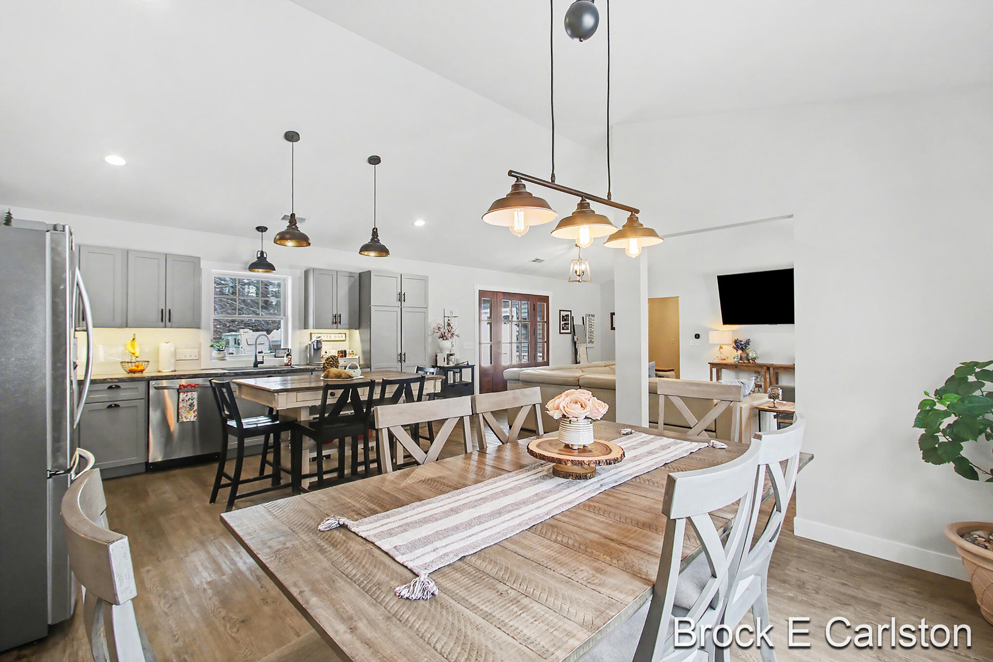 19200 Glendale Circle Spring Lake, MI 49456 - Photo 12 of 53 fm__019938