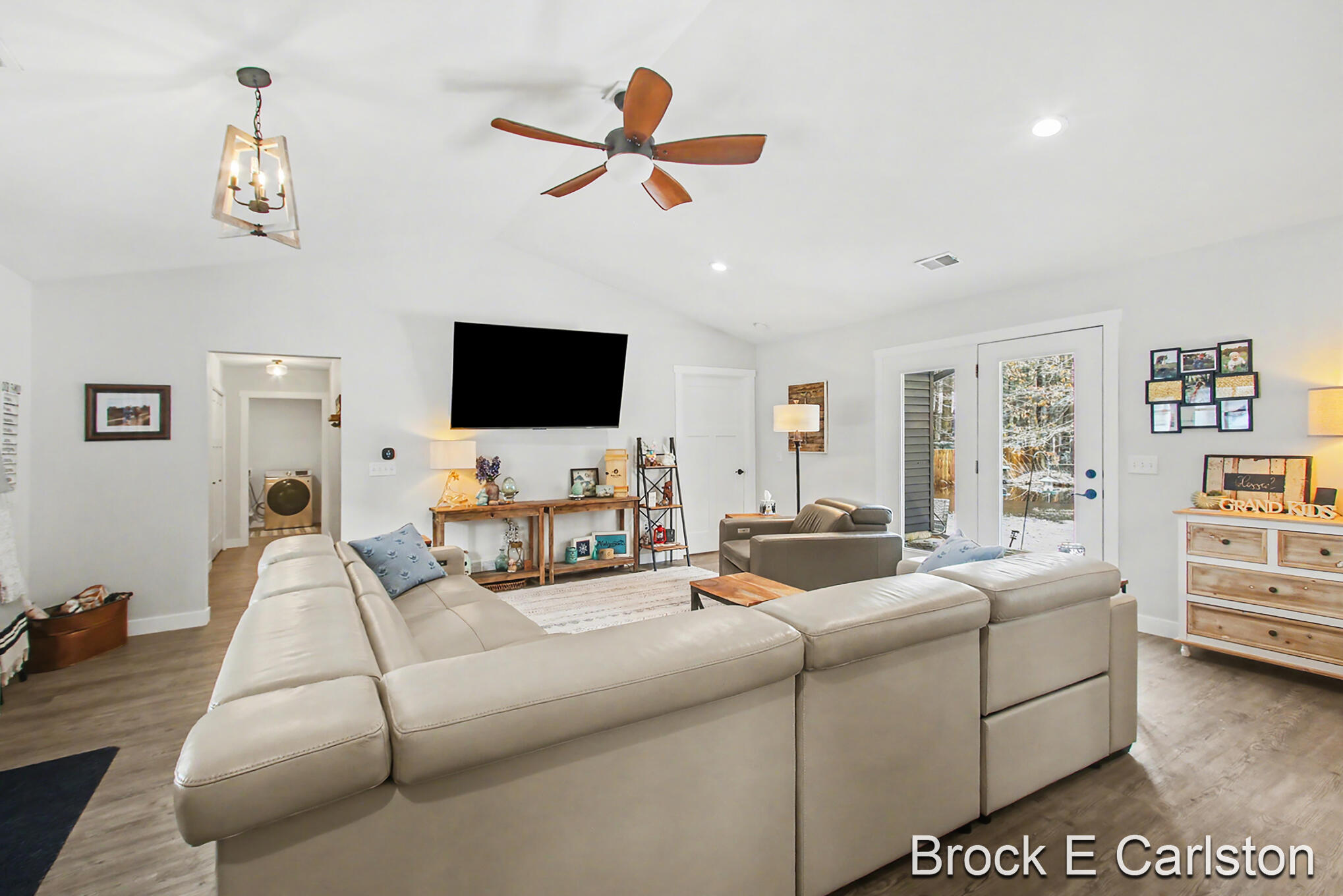 19200 Glendale Circle Spring Lake, MI 49456 - Photo 18 of 53 fm__019973