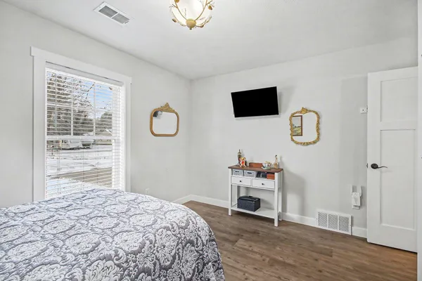 $559,900 | 19200 Glendale Circle, Spring Lake, MI 49456