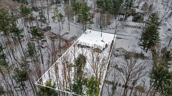 $559,900 | 19200 Glendale Circle, Spring Lake, MI 49456