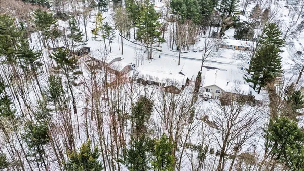 $559,900 | 19200 Glendale Circle, Spring Lake, MI 49456