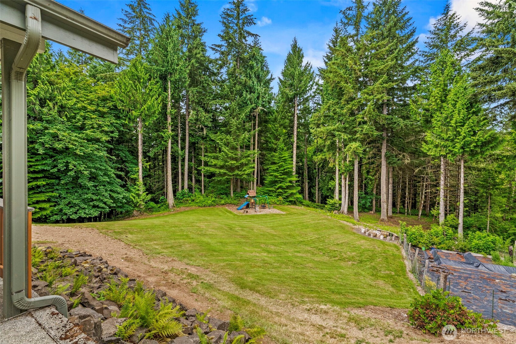 190 Martin Road Silverlake, WA 98645 - Photo 27 of 36
