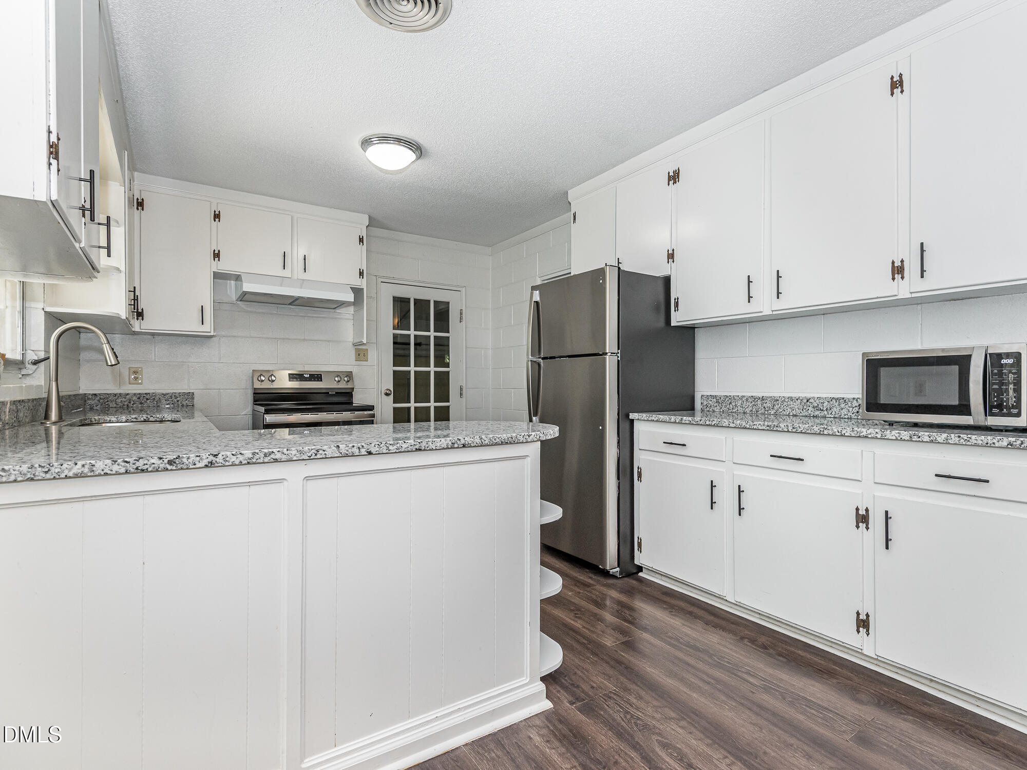 12529 Norwood Road Raleigh, NC 27613 - Photo 10 of 28 Kitchen