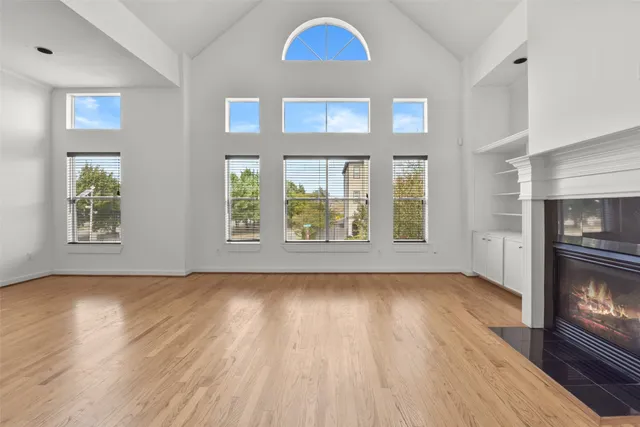 $2,850 | 5343 Kiam Street, Houston, TX 77007