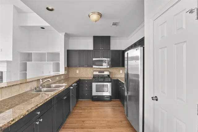 $2,850 | 5343 Kiam Street, Houston, TX 77007