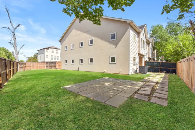 $2,850 | 5343 Kiam Street, Houston, TX 77007