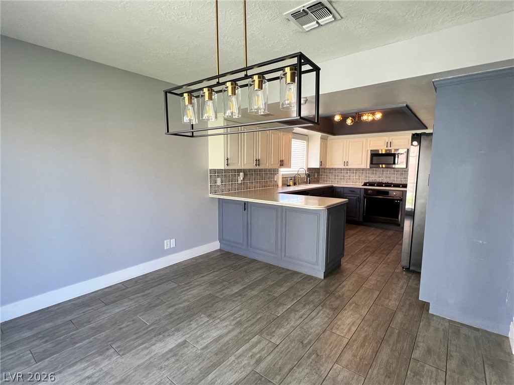 1121 Mariposa Way Boulder City, NV 89005 - Photo 13 of 48