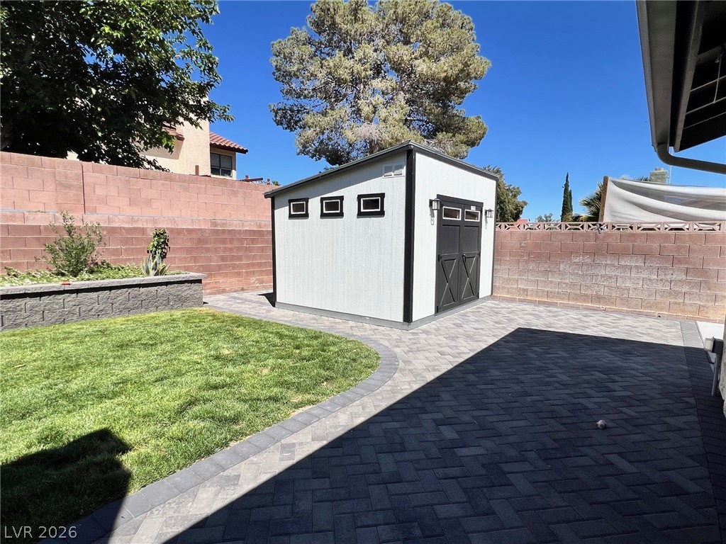 1121 Mariposa Way Boulder City, NV 89005 - Photo 38 of 48 Shed