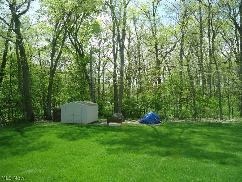 3684 North Cliff Road Port Clinton, OH 43452 - Photo 10 of 21 Gallery Image 10