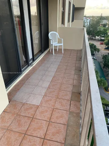 $2,300 | 1470 Northeast 123rd Street, Unit A801, North Miami, FL 33161