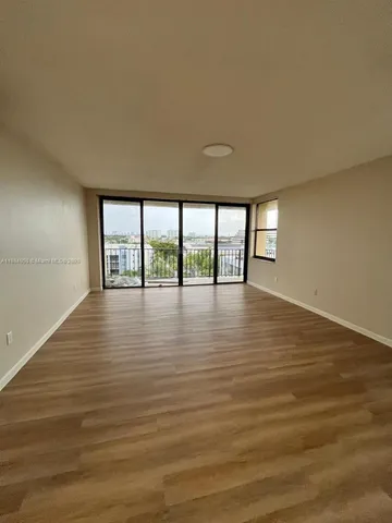 $2,300 | 1470 Northeast 123rd Street, Unit A801, North Miami, FL 33161