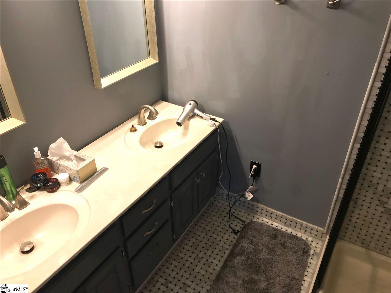 170 Jordan Road Lyman, SC 29365 - Photo 6 of 22 Gallery Image 6