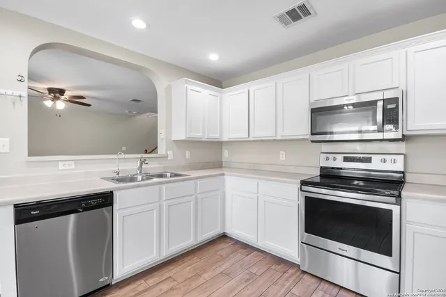 $334,999 | 14927 Wilmington, Selma, TX 78154