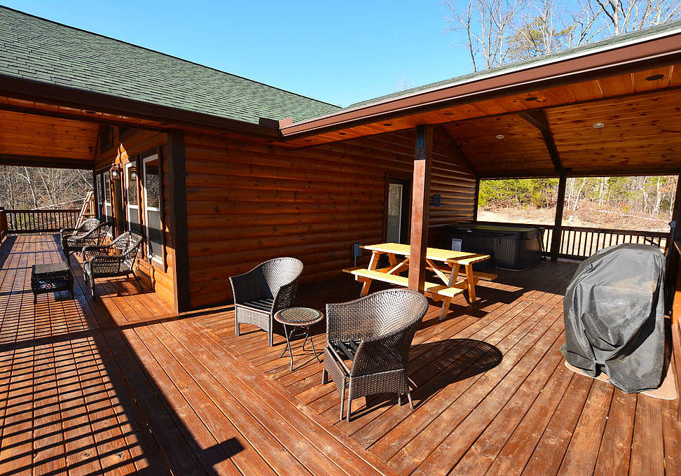 1614 Bluff Ridge Road Sevierville, TN 37876 - Photo 17 of 36 Q
