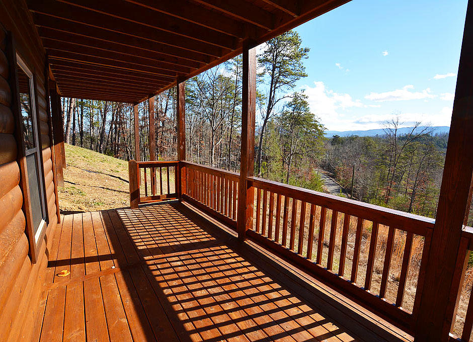 1614 Bluff Ridge Road Sevierville, TN 37876 - Photo 30 of 36 ZD