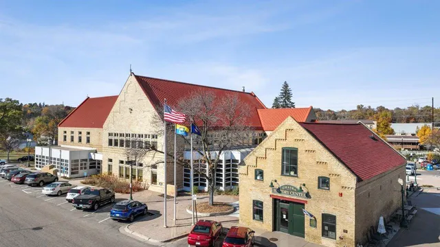 $666,010 | 1513 Clover Preserve Way, Chaska, MN 55318