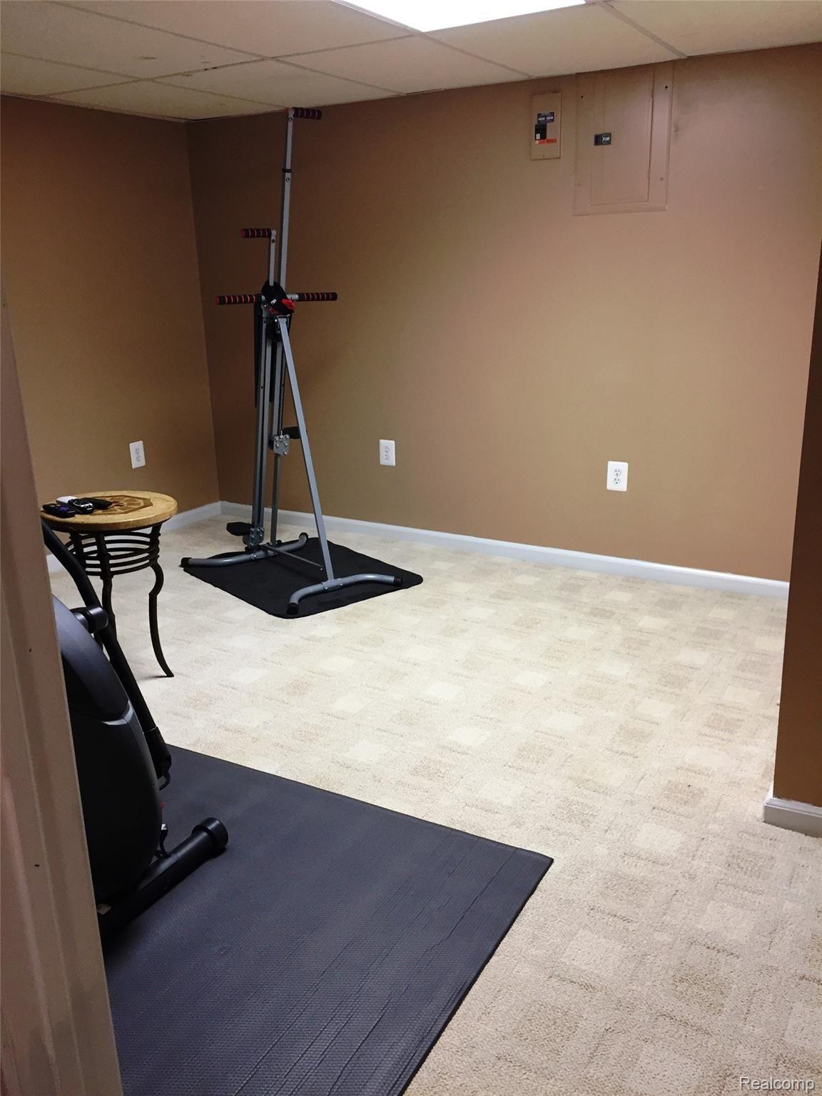 7934 Billingham Road West Bloomfield, MI 48324 - Photo 37 of 51 35.JPG