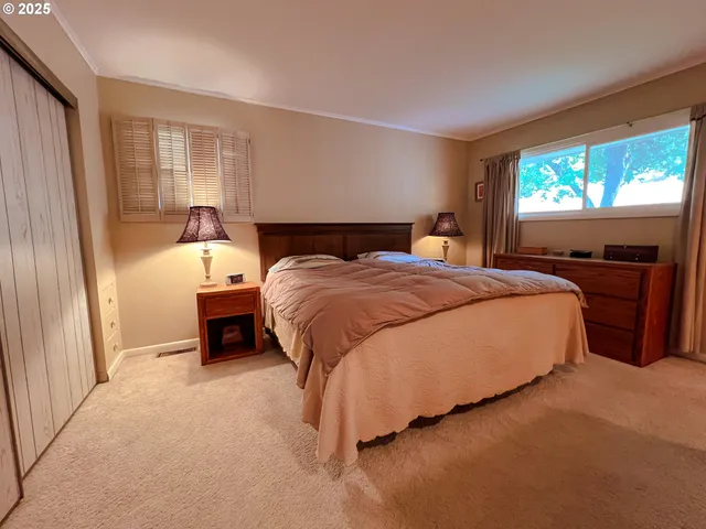 $348,000 | 600 Southeast 2nd Avenue, John Day, OR 97845