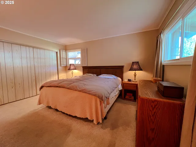 $348,000 | 600 Southeast 2nd Avenue, John Day, OR 97845